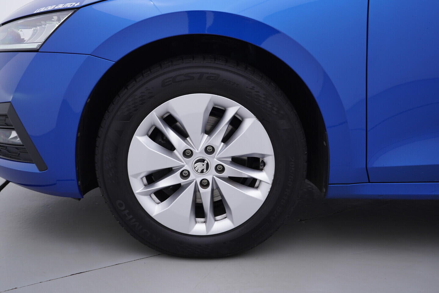 OV190V10887_41.webp_OCTAVIA Ambition 2.0 TDI 85 kW manuál, DPH