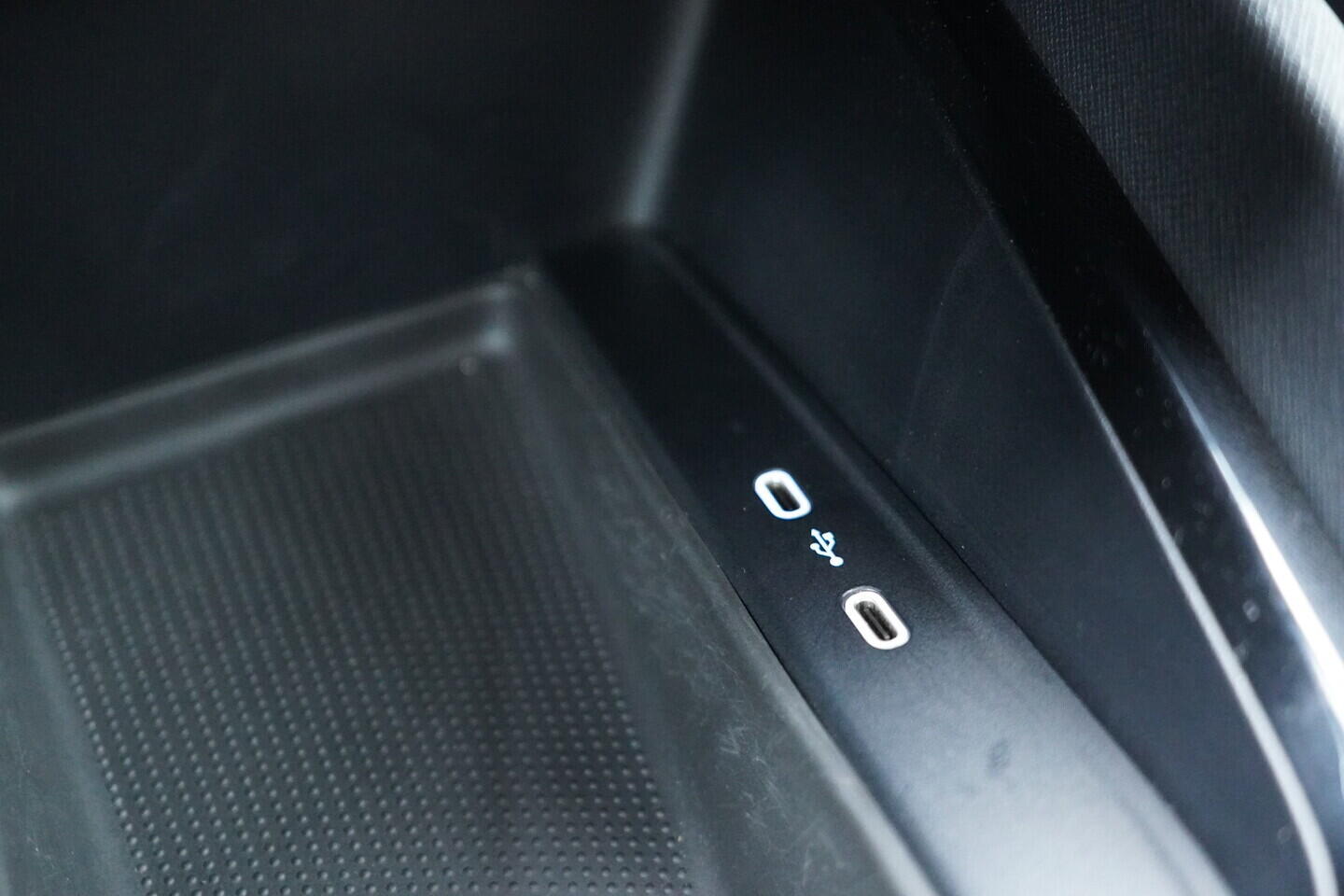 OV190V10888_34.webp_OCTAVIA Style 1.0 TSI 81 kW manuál, DPH