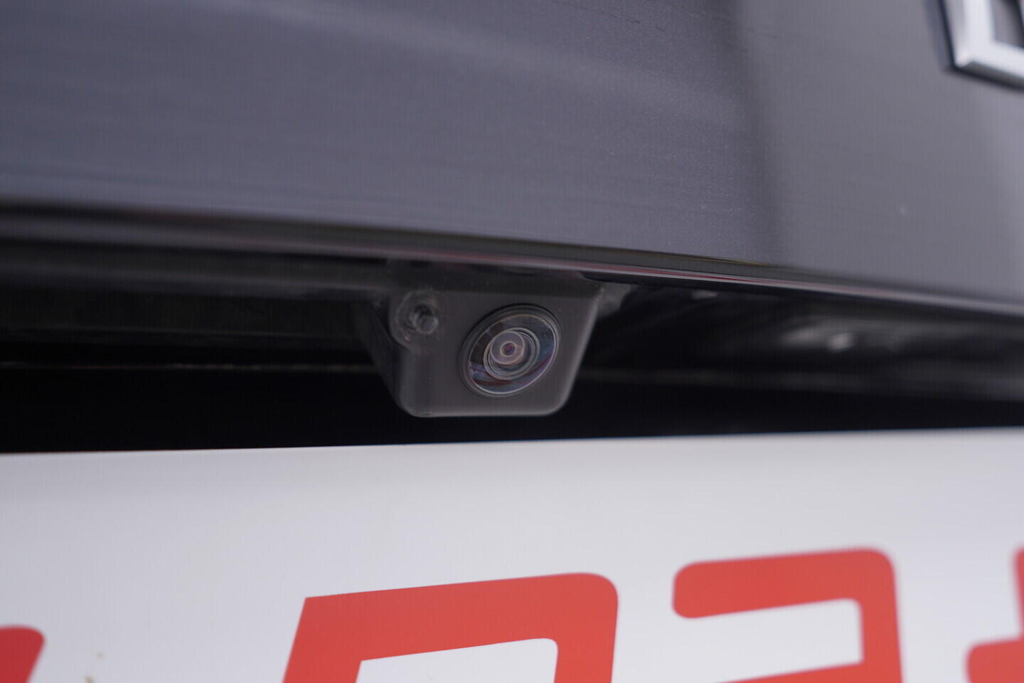 OV190V10889_44.webp_KAROQ Bussines 1.0 TSI 81 kW manuál, DPH