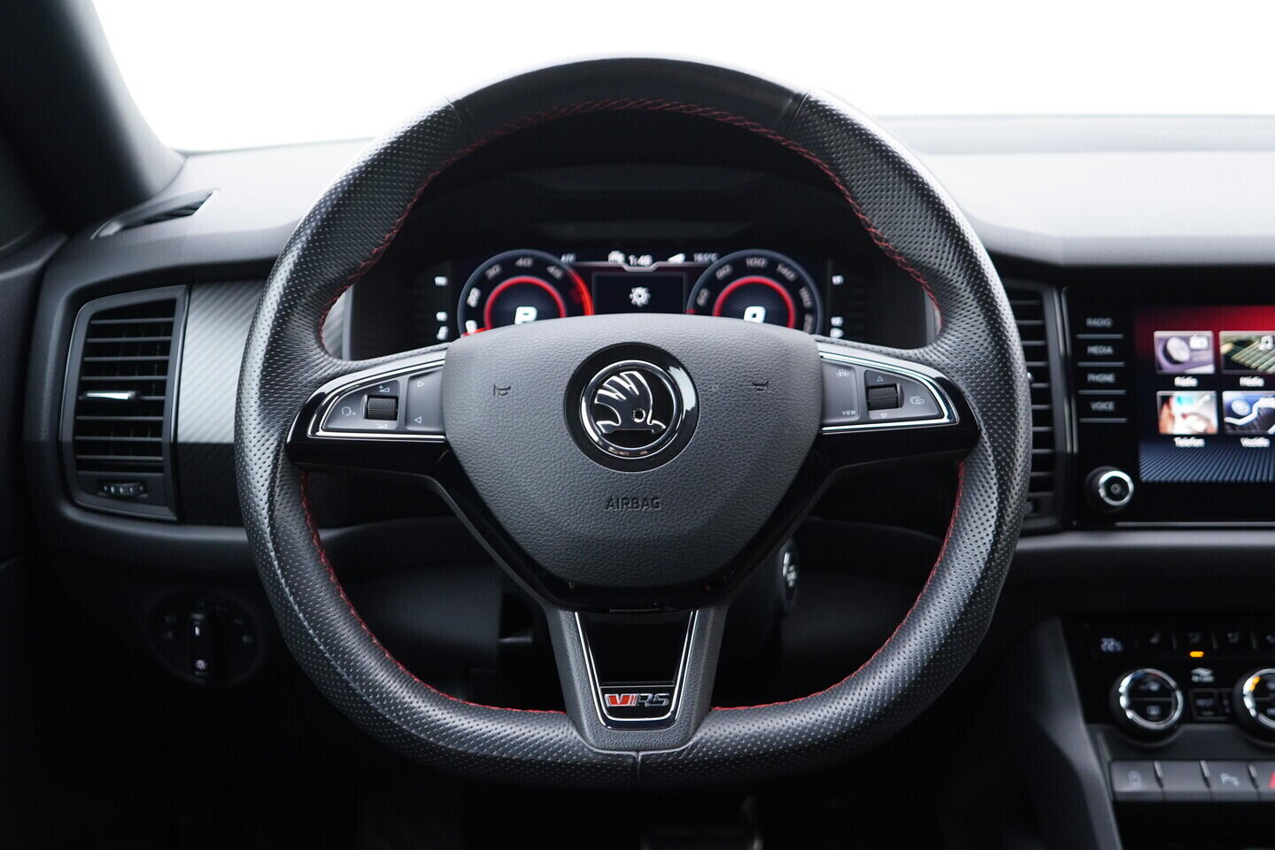 OV190V10892_29.webp_KODIAQ RS 2.0 TDI 176 kW automat, DPH