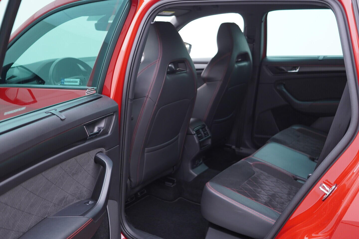 OV190V10892_38.webp_KODIAQ RS 2.0 TDI 176 kW automat, DPH