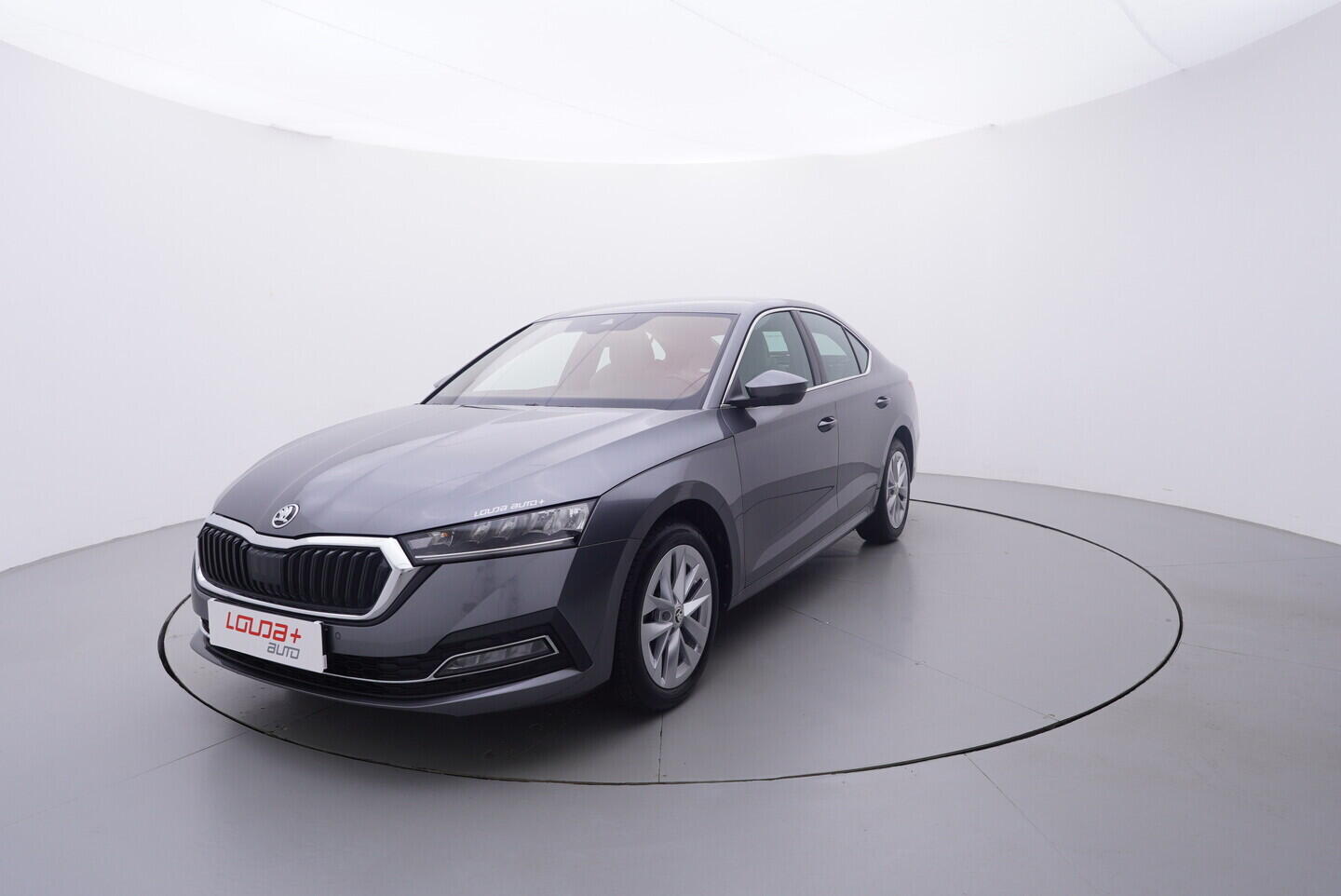 OV190V10894_10.webp_OCTAVIA Style 2.0 TDI 110 kW automat, DPH