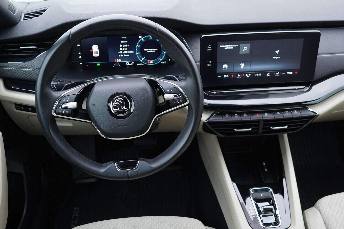 OV190V10894_28.webp_OCTAVIA Style 2.0 TDI 110 kW automat, DPH