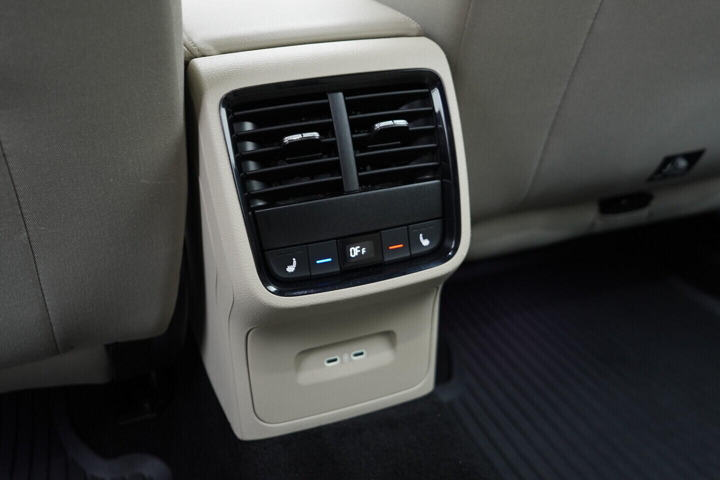 OV190V10894_38.webp_OCTAVIA Style 2.0 TDI 110 kW automat, DPH