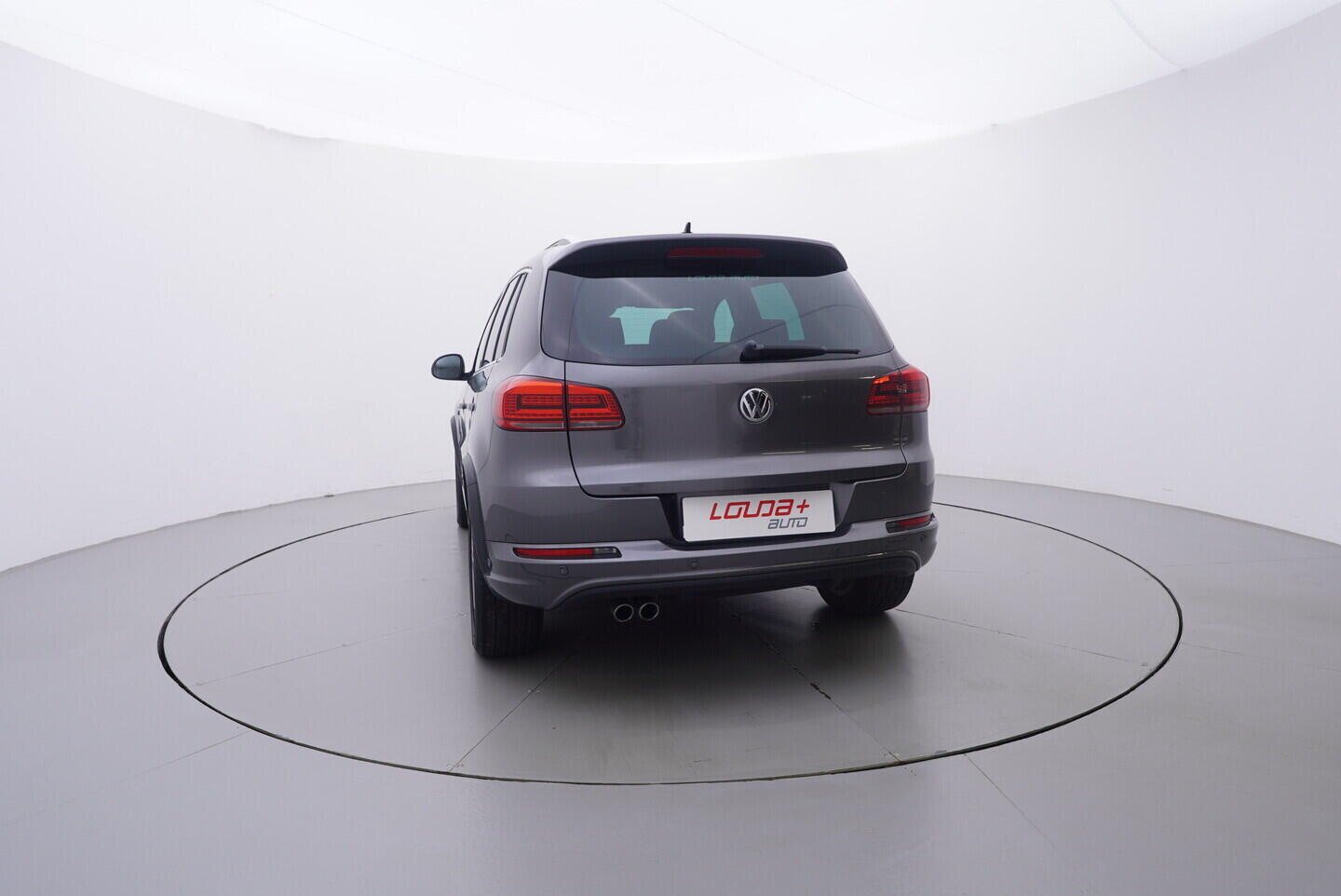 OV190V10896_13.webp_TIGUAN R-Line CityScape 2.0 TDI 130 kW automat