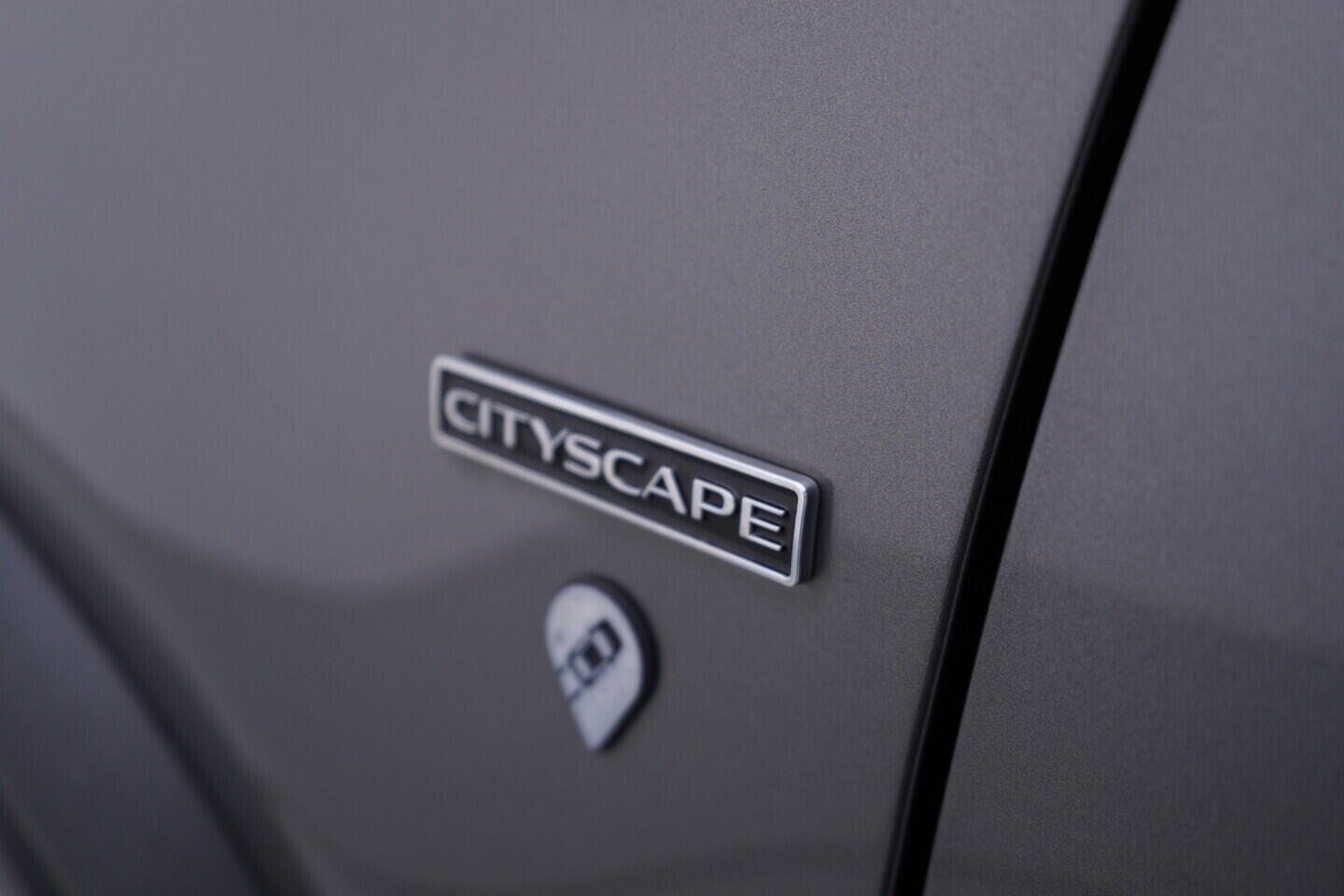 OV190V10896_41.webp_TIGUAN R-Line CityScape 2.0 TDI 130 kW automat