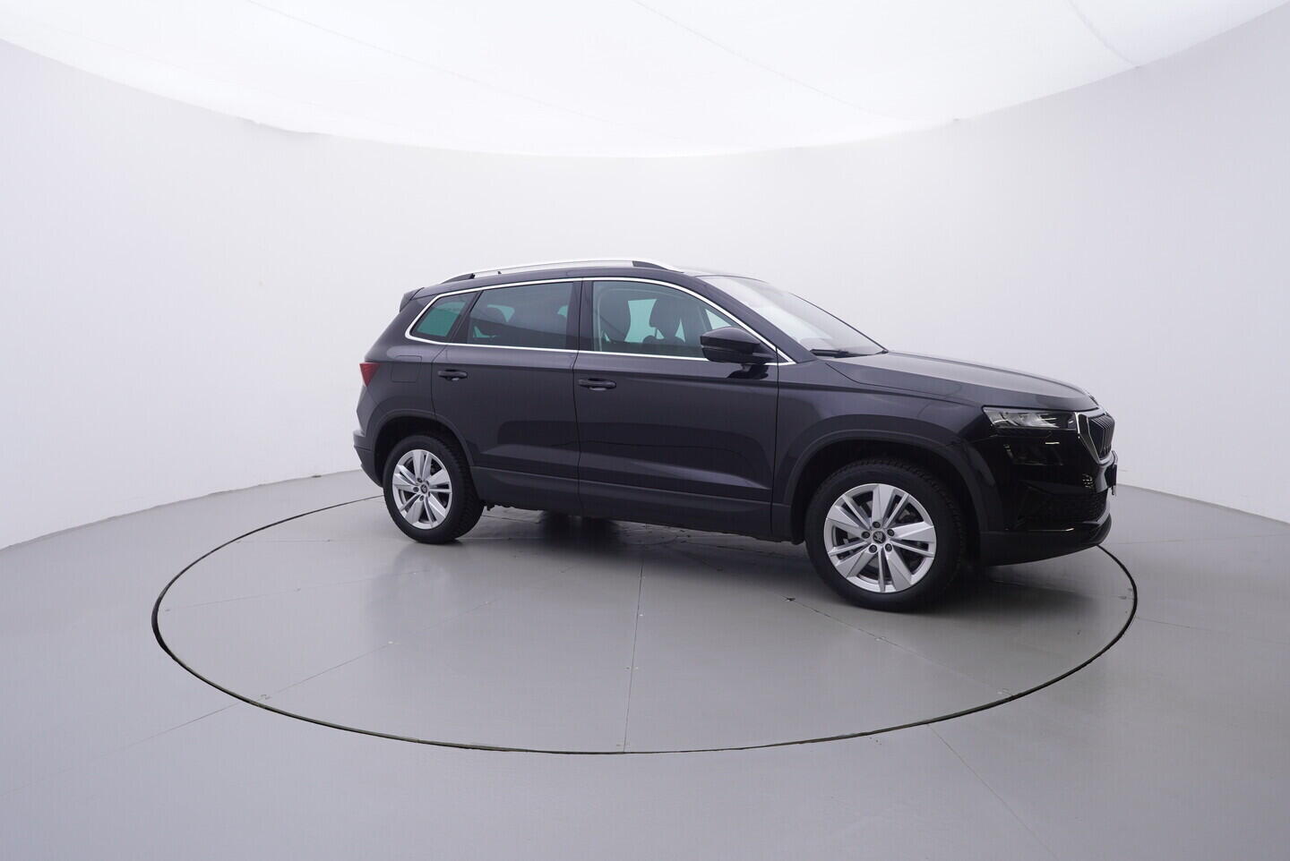 OV190V10899_16.webp_KAROQ Selection 1.5 TSI 110 kW automat, DPH