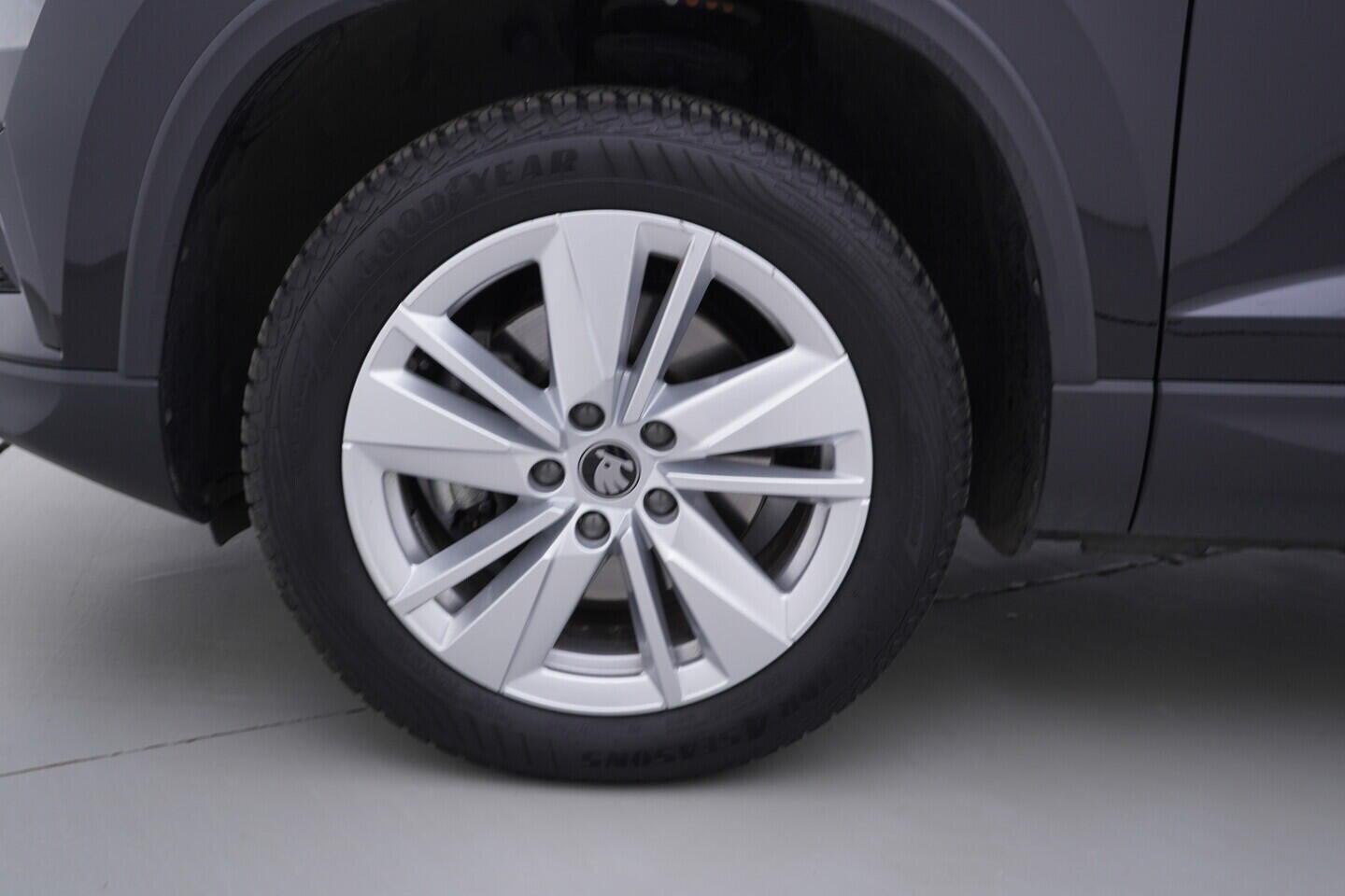 OV190V10899_42.webp_KAROQ Selection 1.5 TSI 110 kW automat, DPH