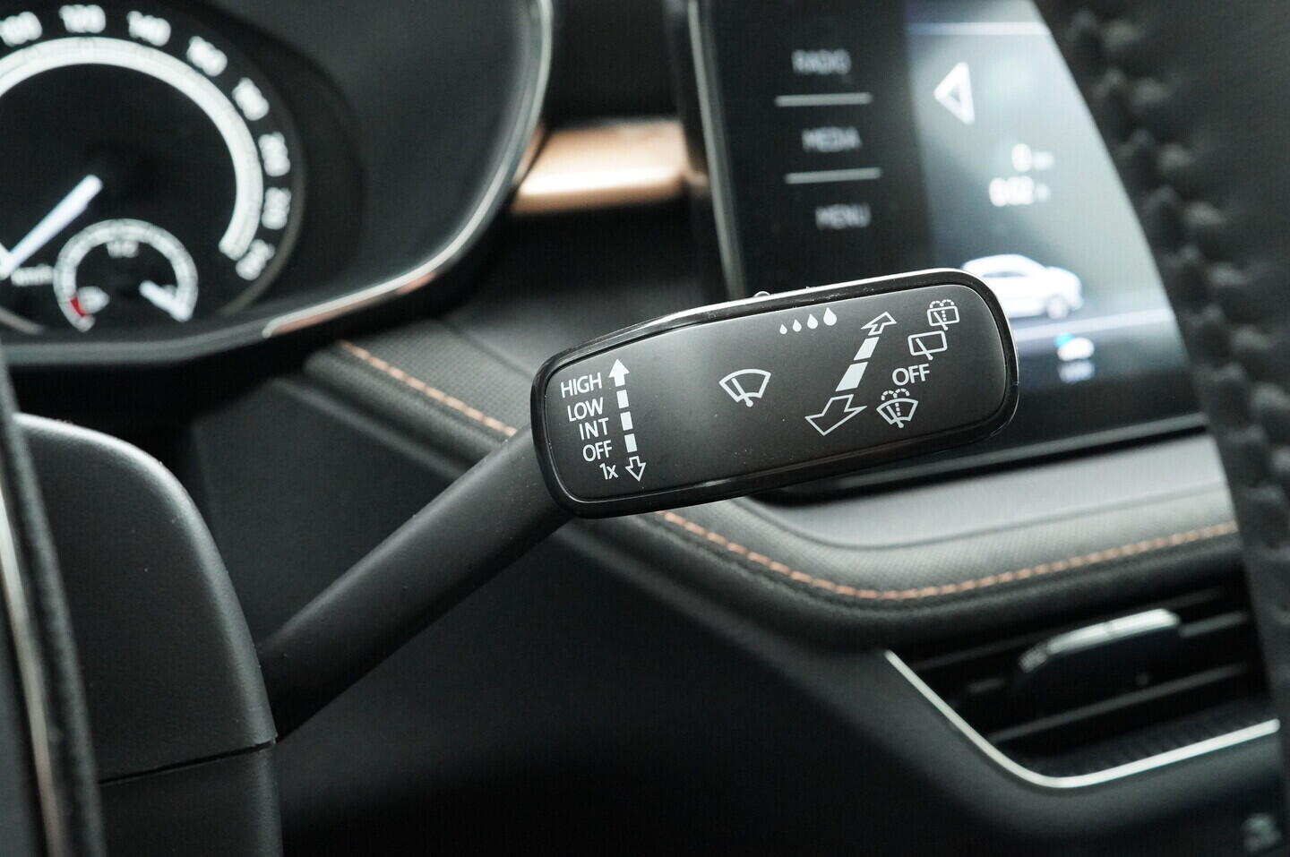 OV190V10901_20.webp_FABIA Top Selection 1.0 TSI 85 kW automat, DPH