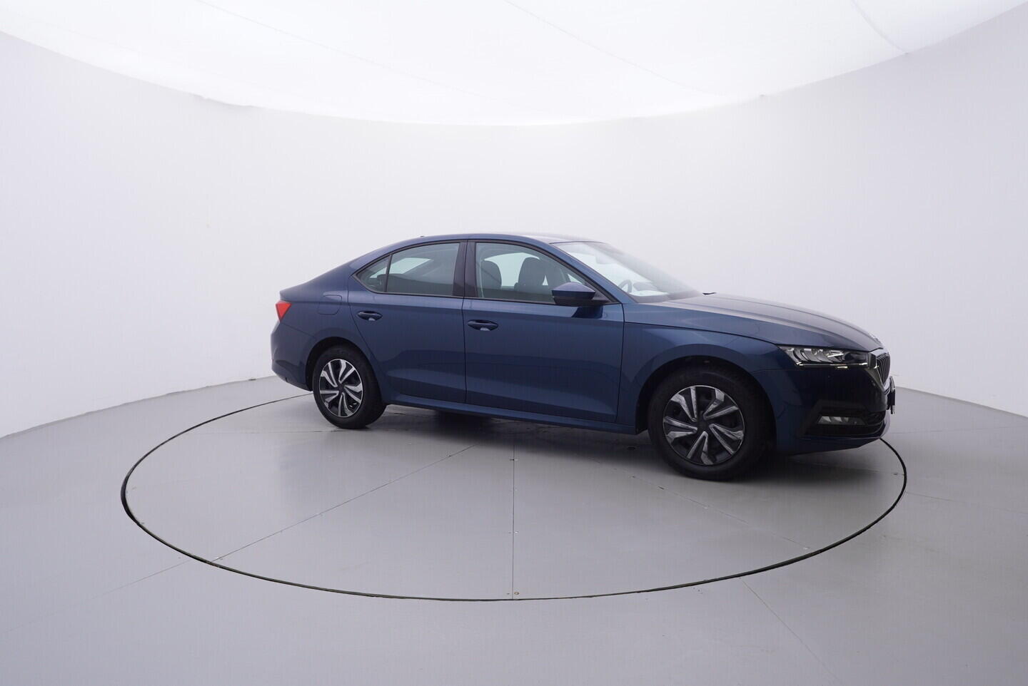 OV190V10904_12.webp_OCTAVIA  1.5 TSI 110 kW manuál