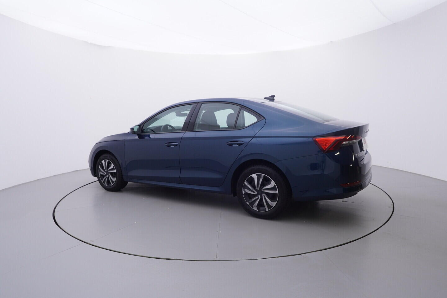 OV190V10904_16.webp_OCTAVIA  1.5 TSI 110 kW manuál