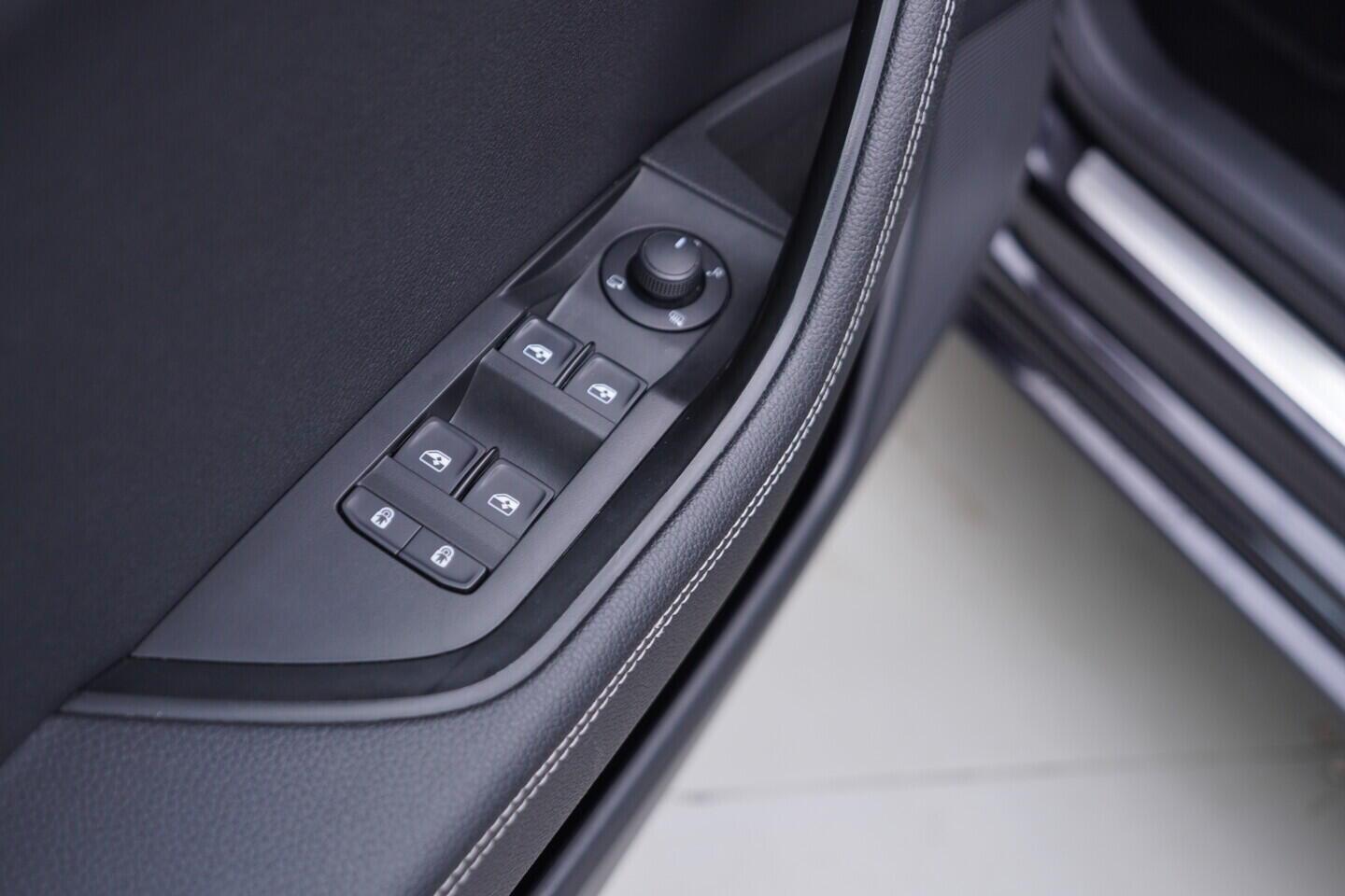 OV190V10906_20.webp_SUPERB Style 2.0 TDI 147 kW automat, DPH