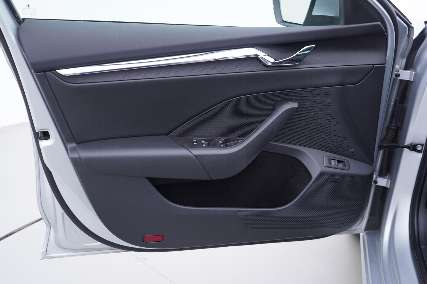 OV190V10910_19.webp_OCTAVIA Style Plus 1.5 TSI 110 kW manuál