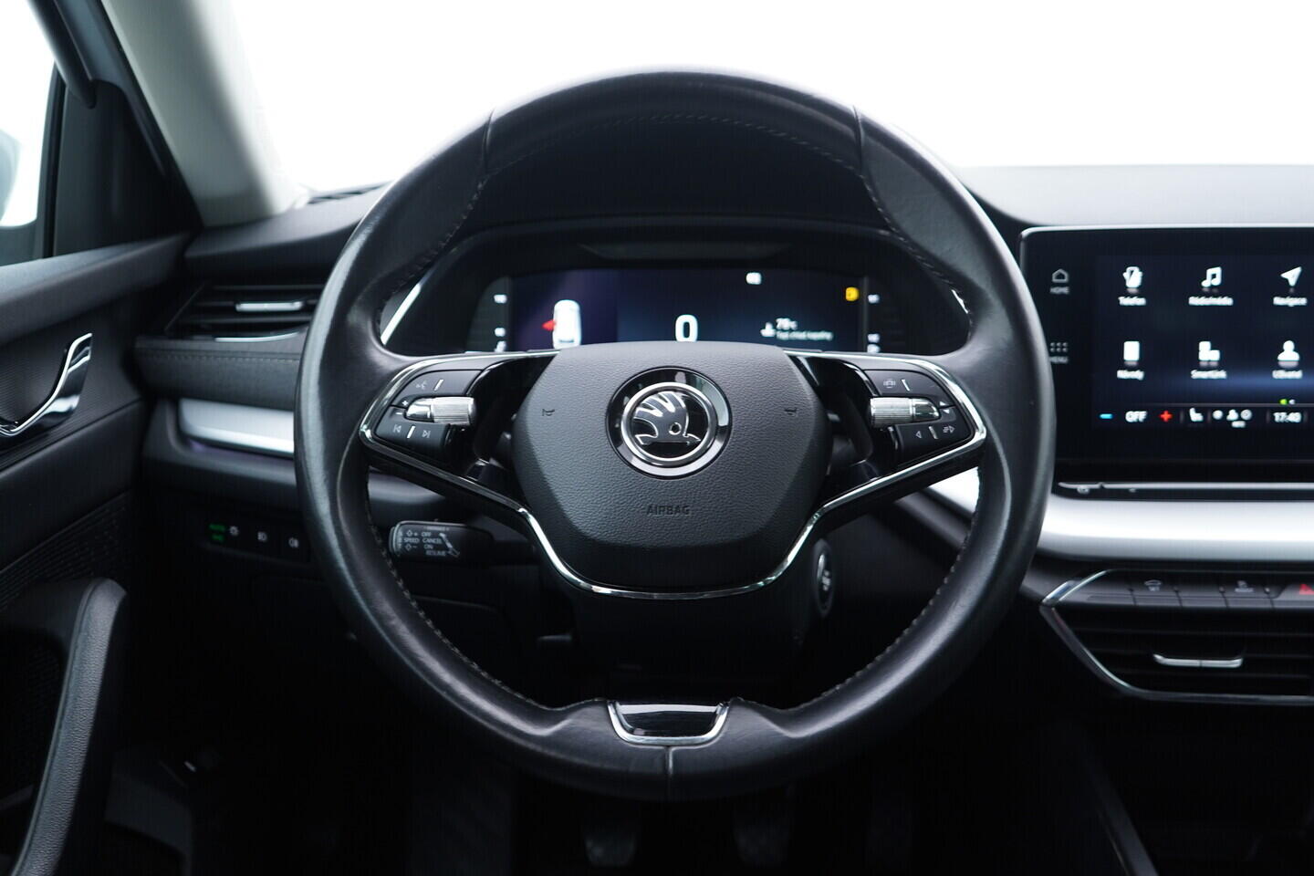 OV190V10910_29.webp_OCTAVIA Style Plus 1.5 TSI 110 kW manuál