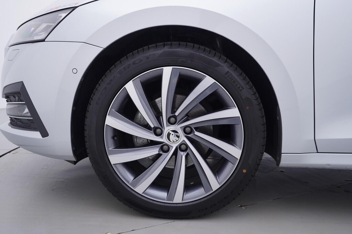 OV190V10910_46.webp_OCTAVIA Style Plus 1.5 TSI 110 kW manuál