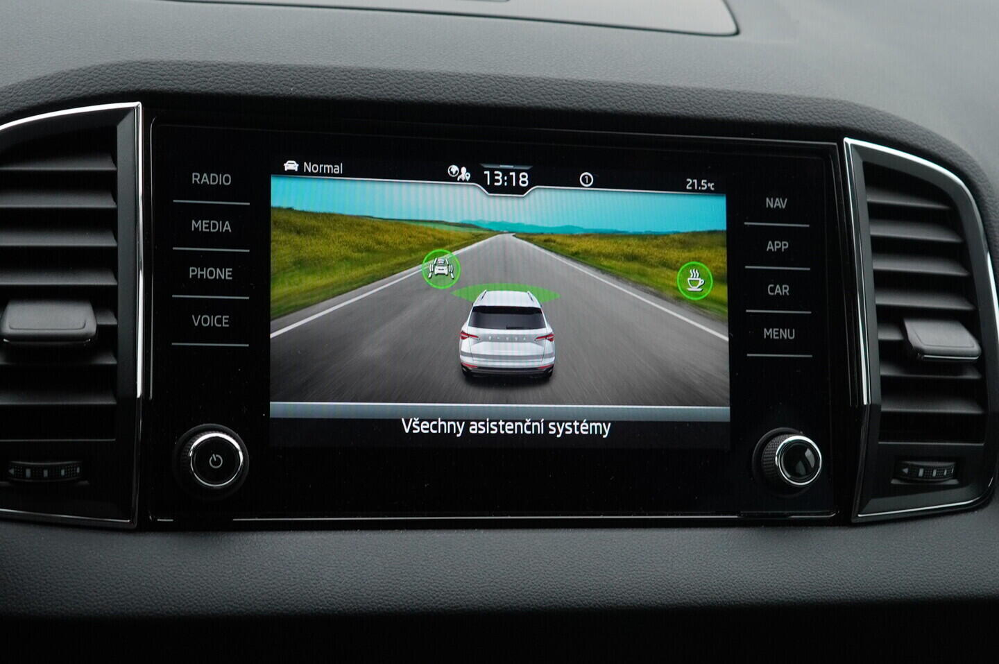 OV190V10912_26.webp_KAROQ Style 1.5 TSI 110 kW automat, DPH