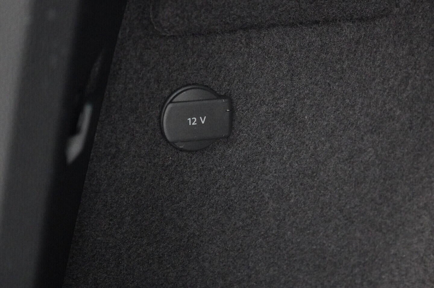 OV190V10912_34.webp_KAROQ Style 1.5 TSI 110 kW automat, DPH