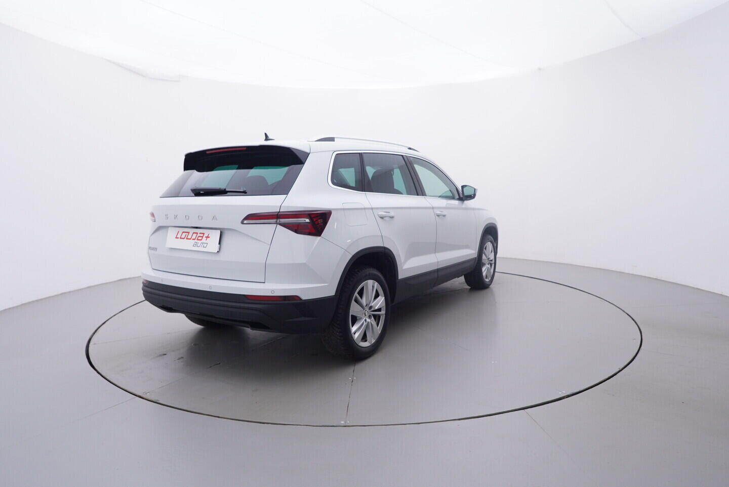 OV190V10913_14.webp_KAROQ Selection 1.5 TSI 110 kW automat, DPH