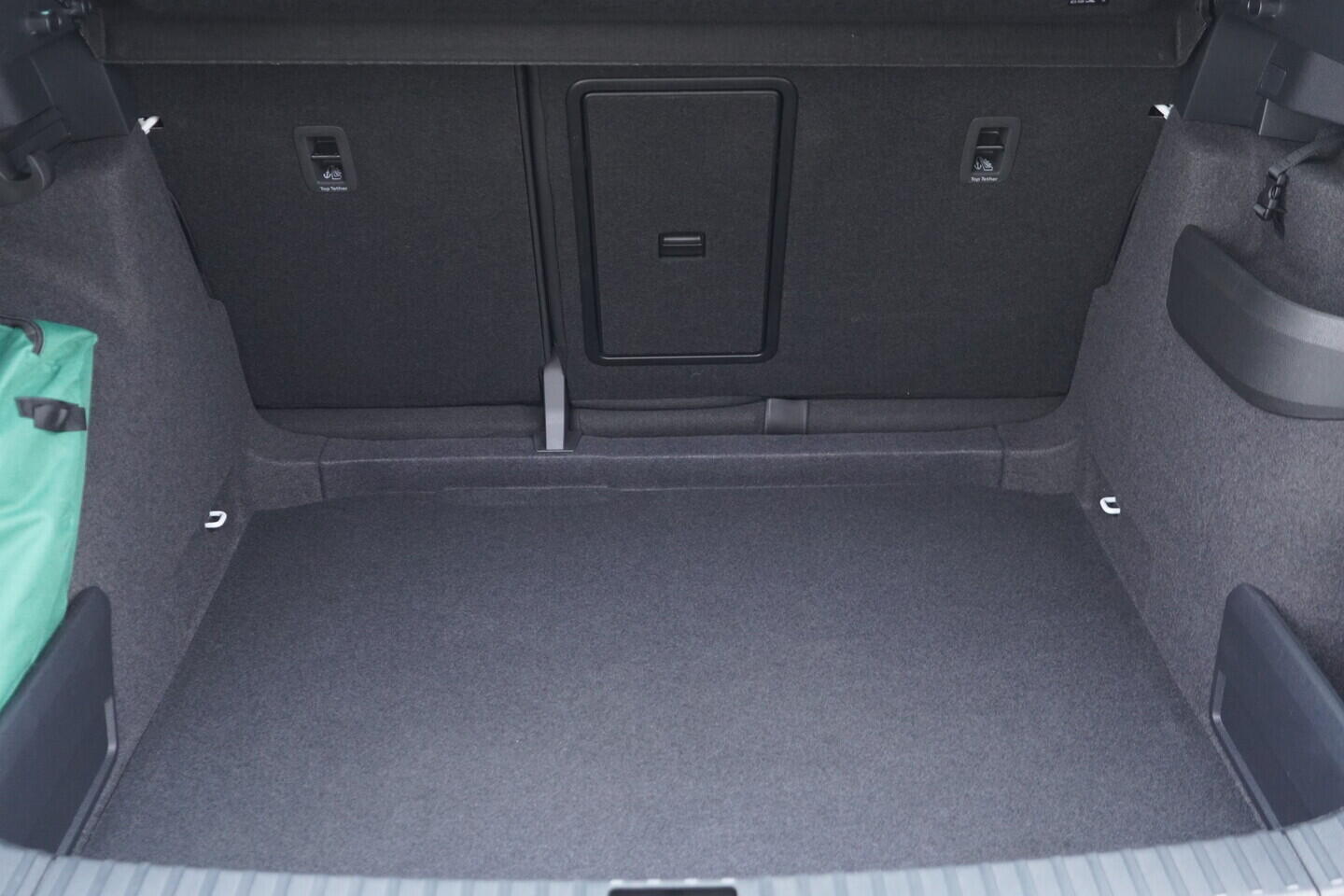 OV190V10914_39.webp_KAROQ Selection 1.5 TSI 110 kW automat, DPH