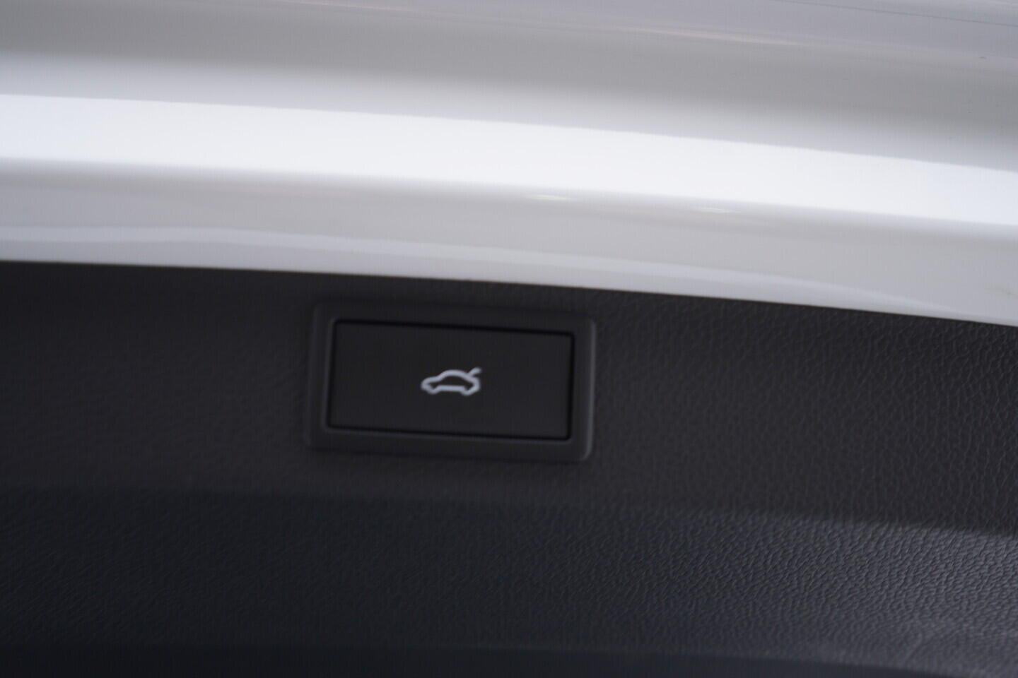 OV190V10914_42.webp_KAROQ Selection 1.5 TSI 110 kW automat, DPH