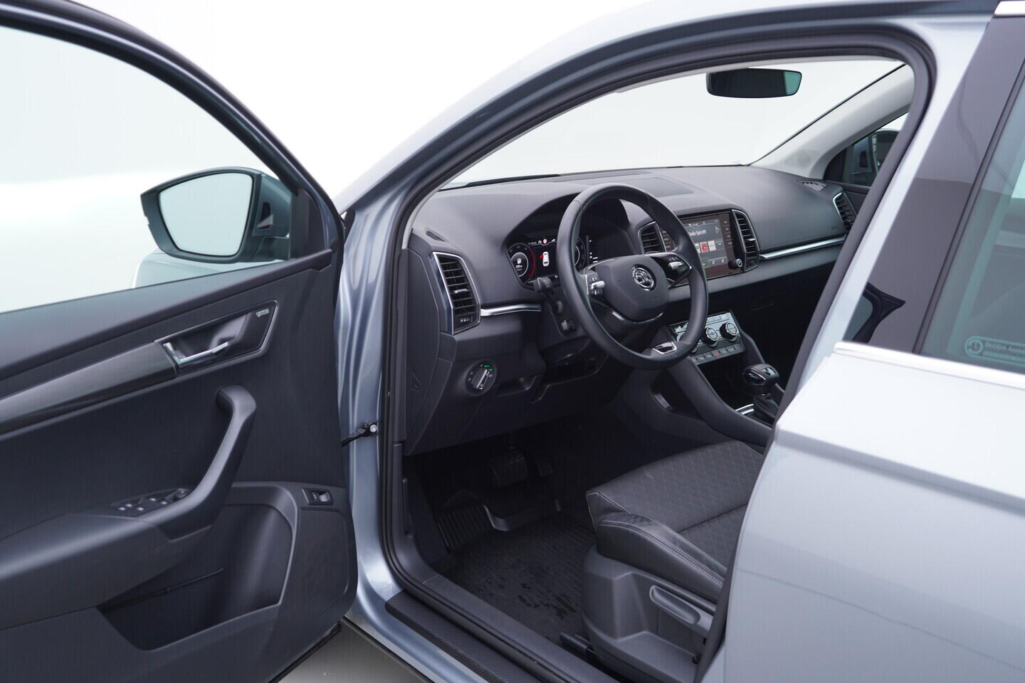 OV190V10917_18.webp_KAROQ Style 2.0 TDI 85 kW automat