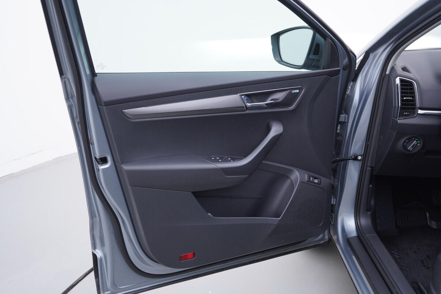 OV190V10917_19.webp_KAROQ Style 2.0 TDI 85 kW automat