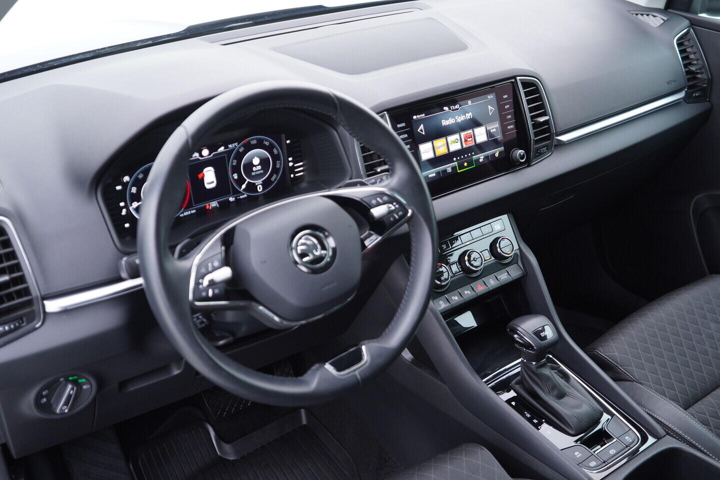 OV190V10917_21.webp_KAROQ Style 2.0 TDI 85 kW automat