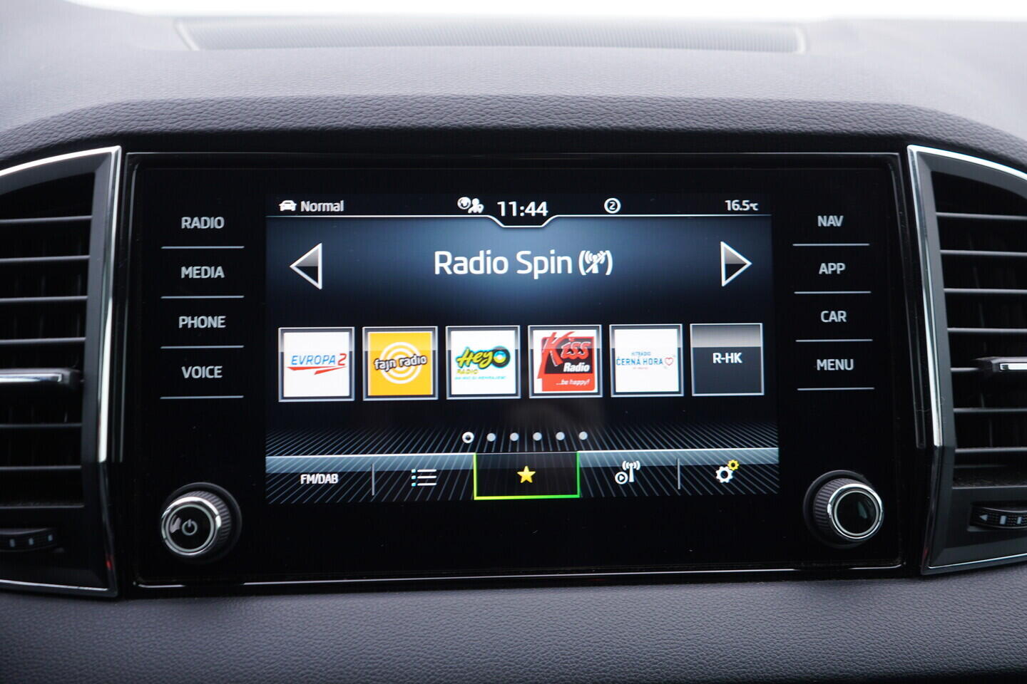 OV190V10917_29.webp_KAROQ Style 2.0 TDI 85 kW automat