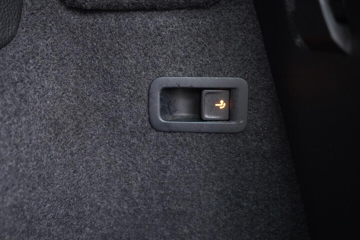 OV190V10917_39.webp_KAROQ Style 2.0 TDI 85 kW automat