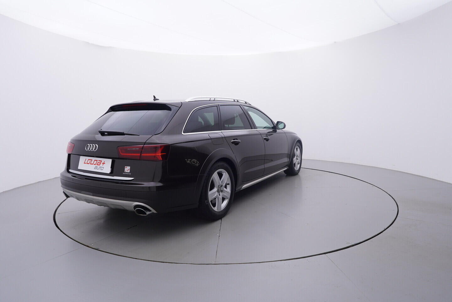 OV190V10919_14.webp_A6 ALLROAD QUATTRO S-Line 3.0 TDI 235 kW automat