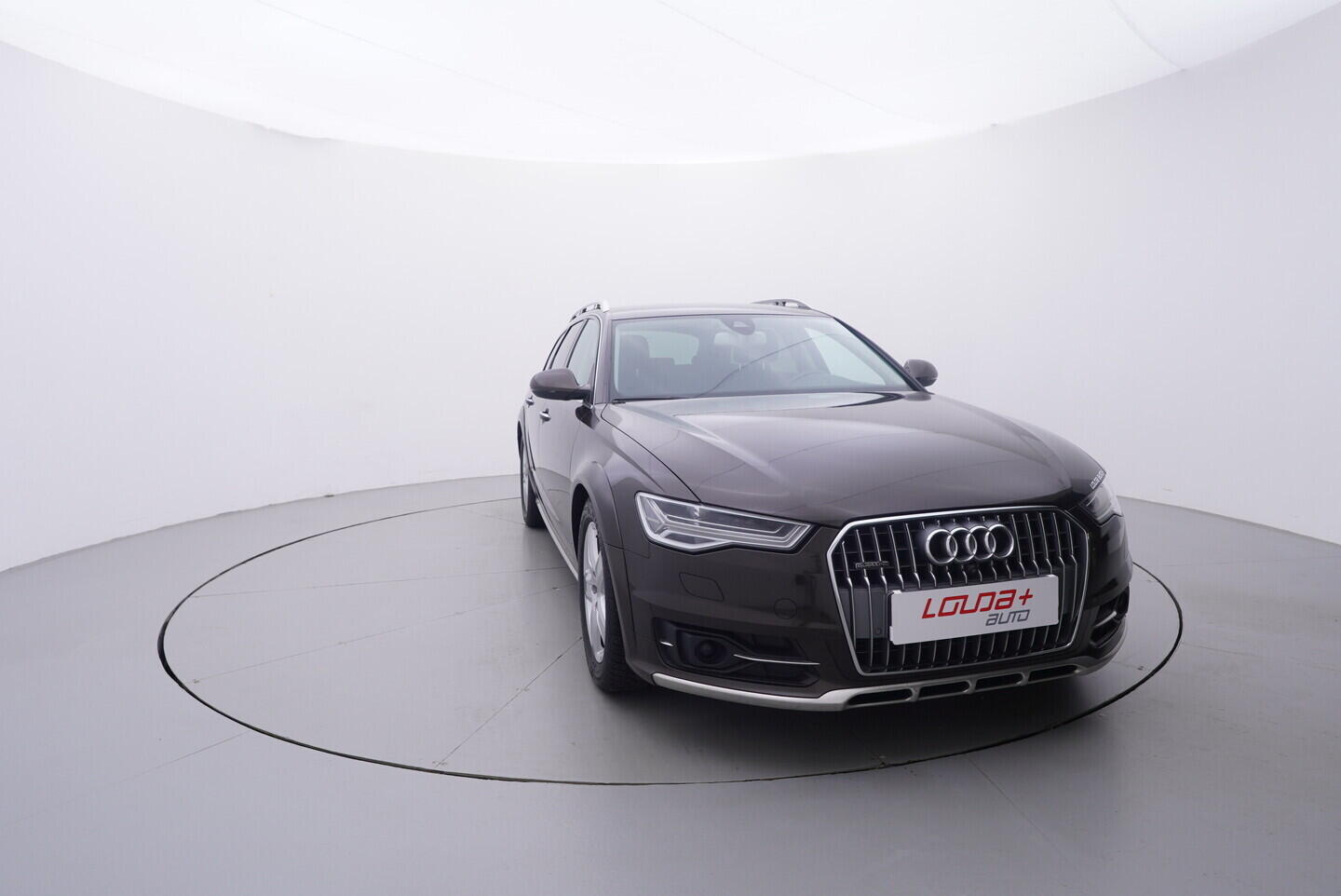 OV190V10919_17.webp_A6 ALLROAD QUATTRO S-Line 3.0 TDI 235 kW automat