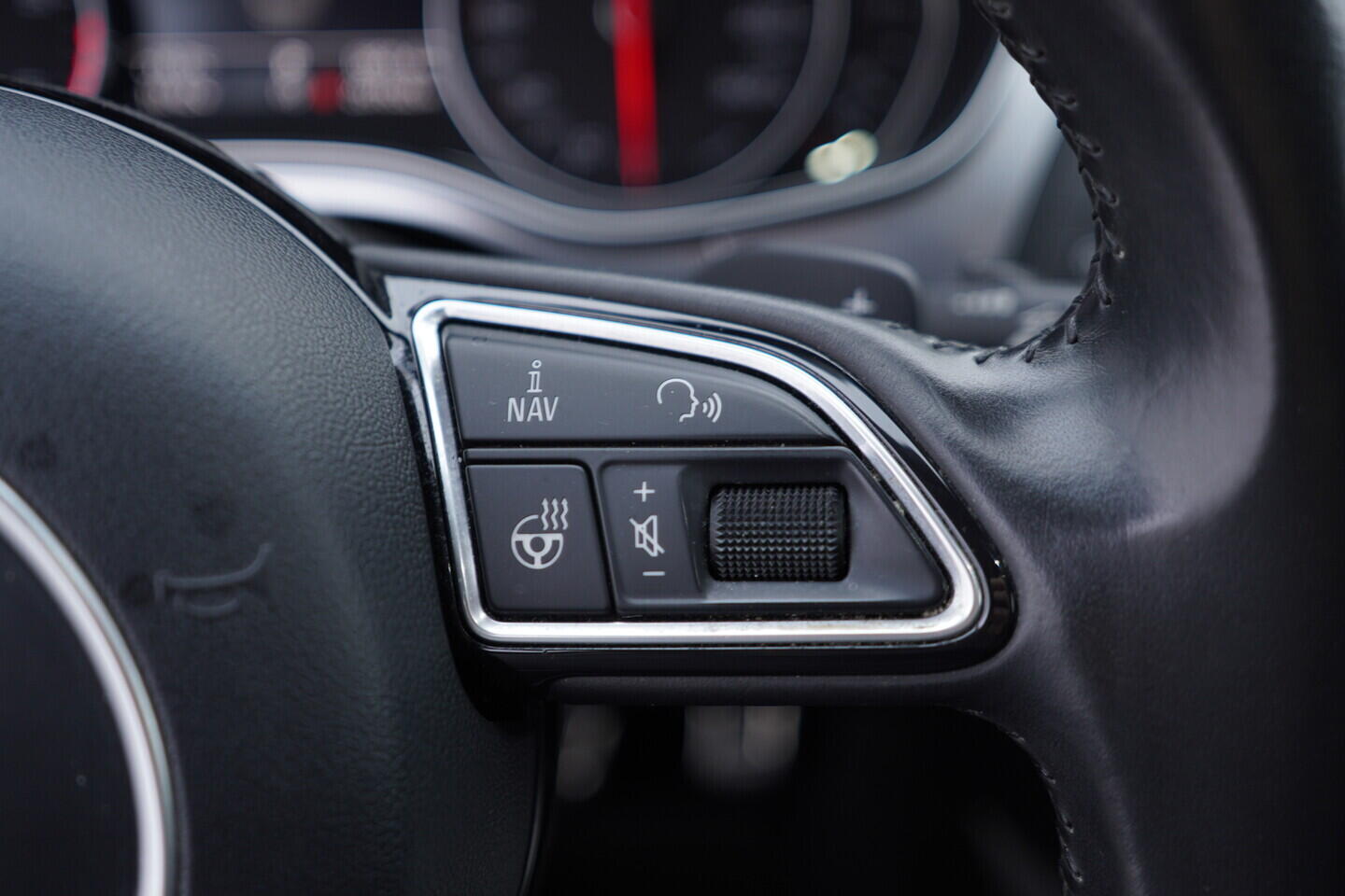 OV190V10919_27.webp_A6 ALLROAD QUATTRO S-Line 3.0 TDI 235 kW automat