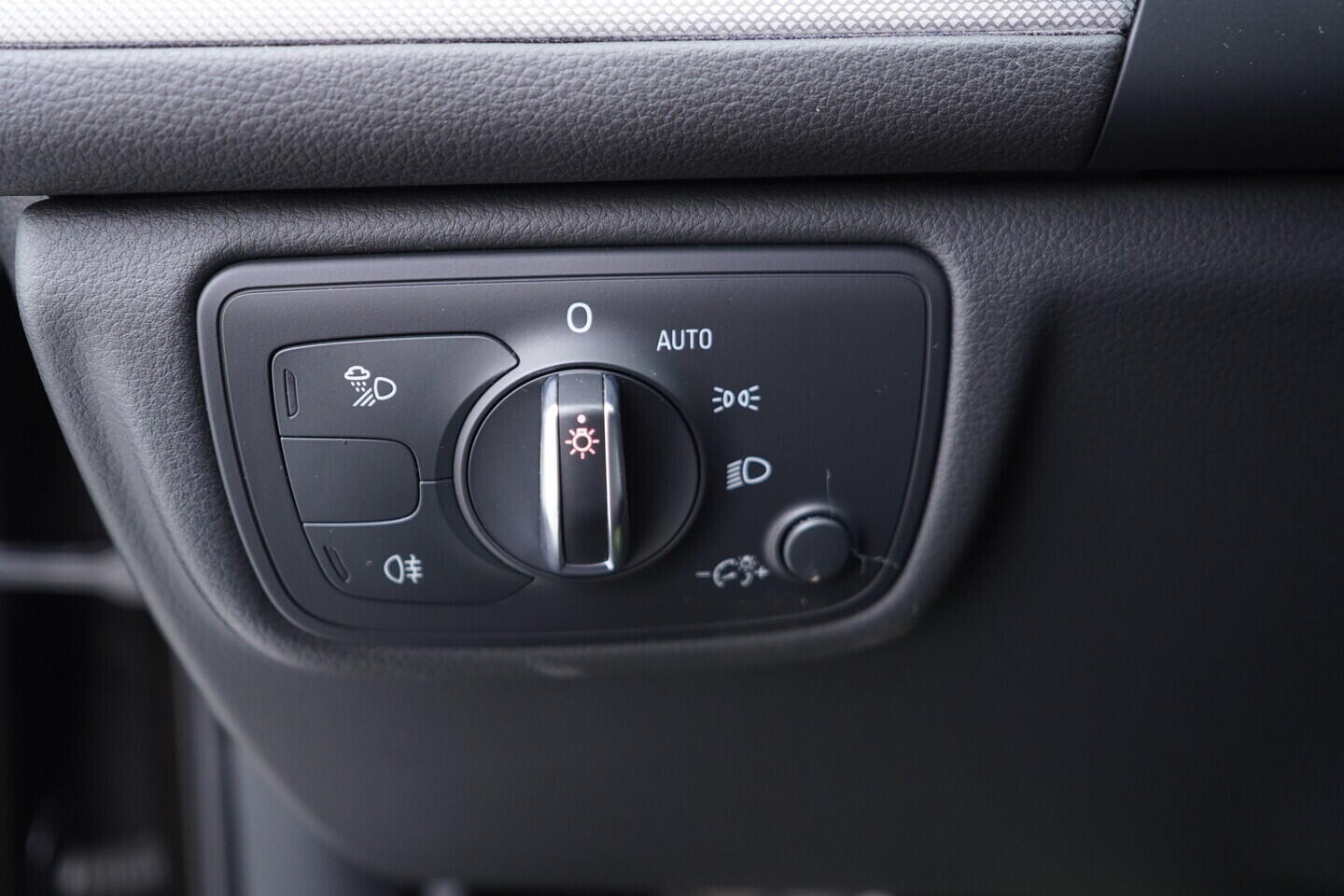 OV190V10919_28.webp_A6 ALLROAD QUATTRO S-Line 3.0 TDI 235 kW automat