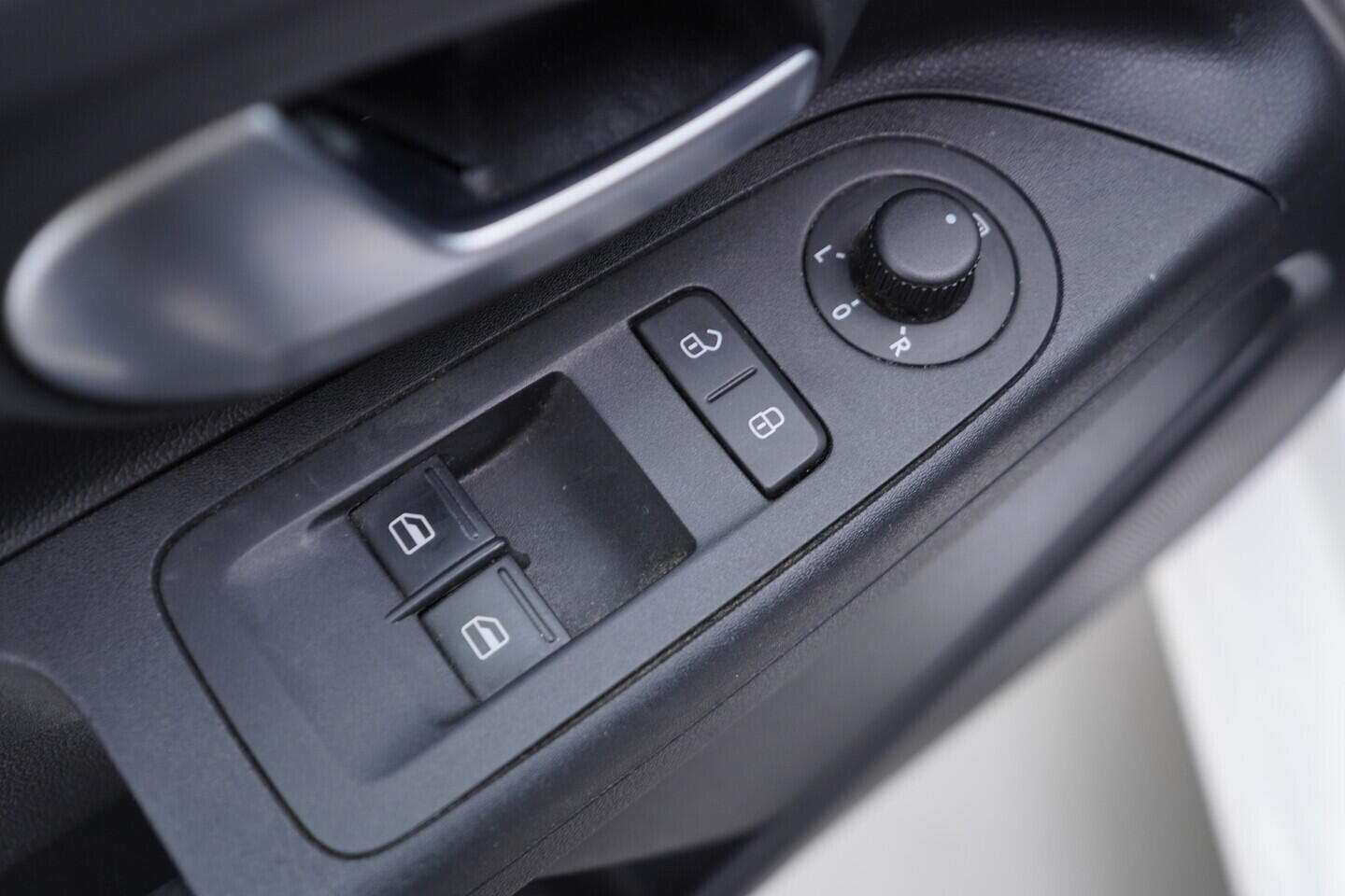 OV190V10922_20.webp_CITIGO Style Fresh 1.0 MPI 44 kW manuál