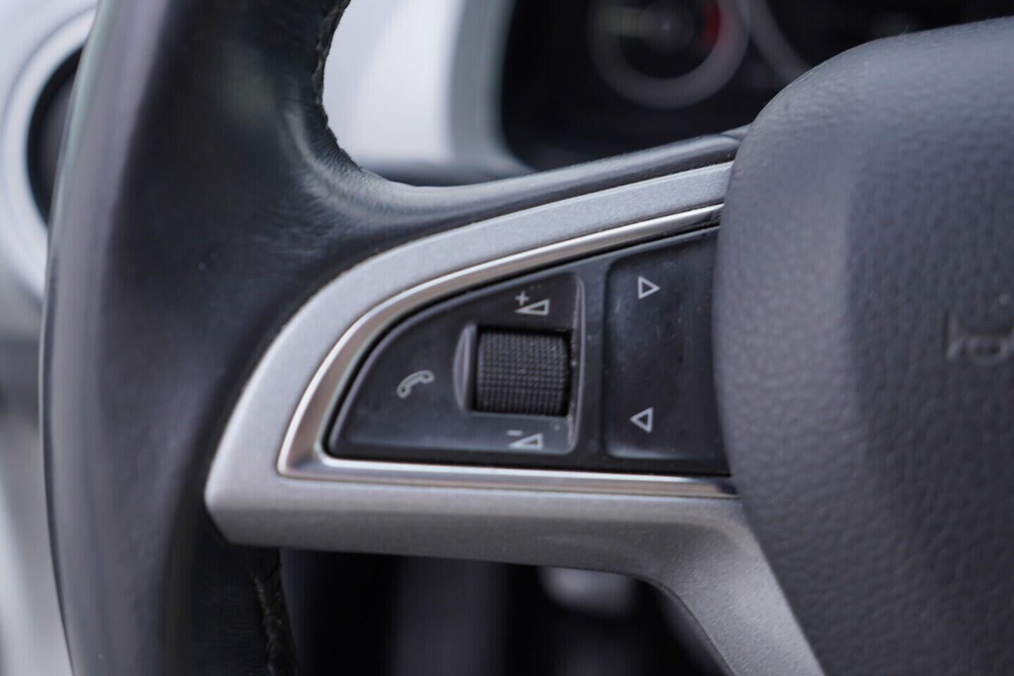 OV190V10922_25.webp_CITIGO Style Fresh 1.0 MPI 44 kW manuál