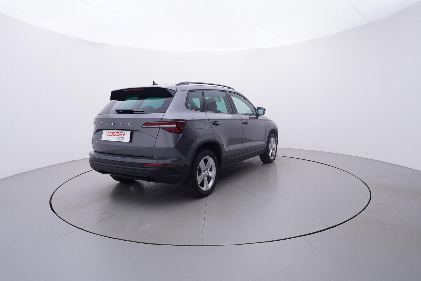 OV190V10923_14.webp_KAROQ Style 1.5 TSI 110 kW manuál