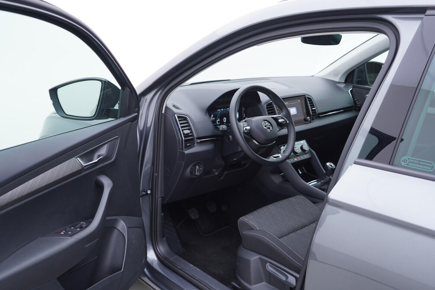 OV190V10923_18.webp_KAROQ Style 1.5 TSI 110 kW manuál