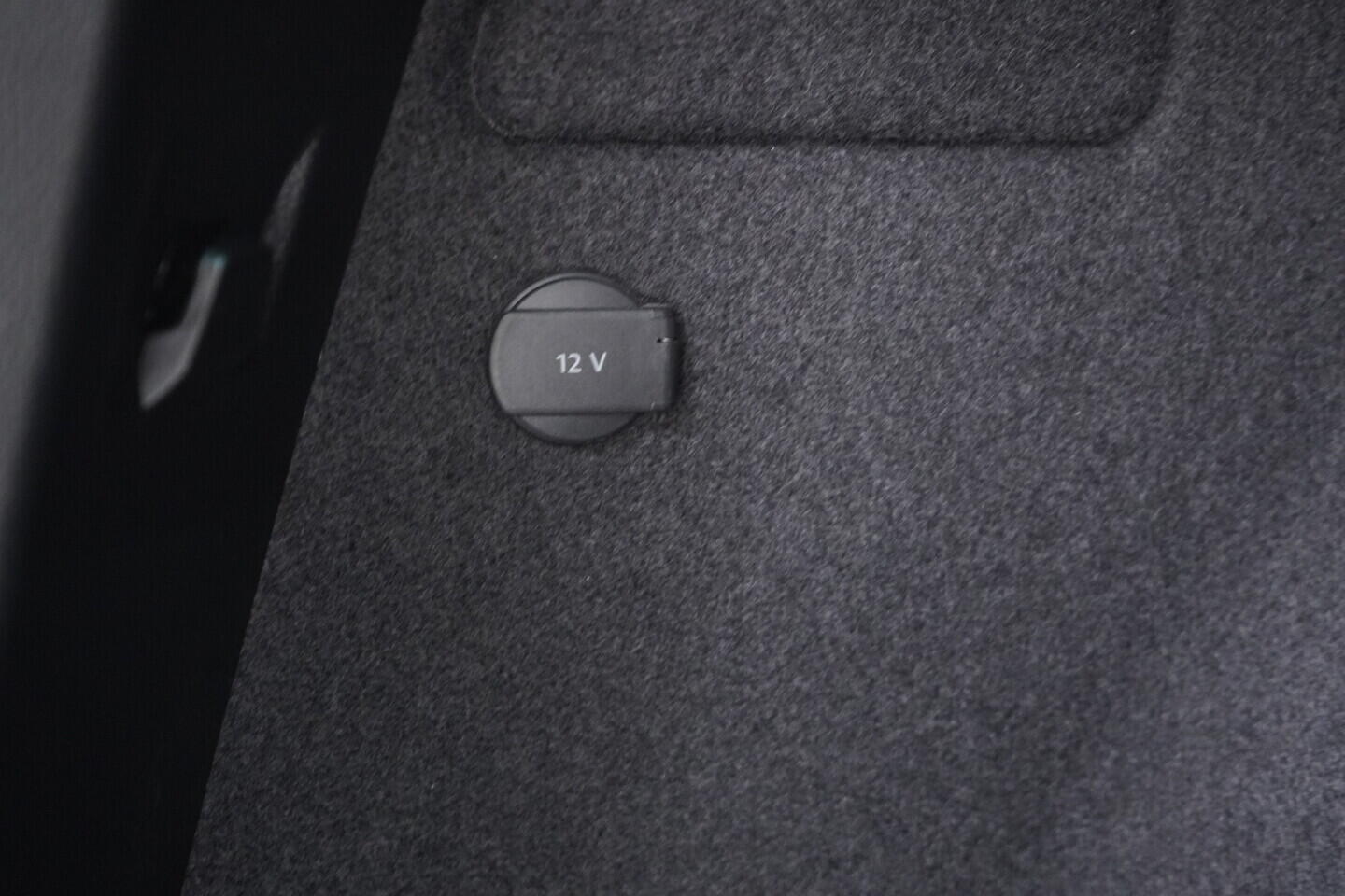 OV190V10923_40.webp_KAROQ Style 1.5 TSI 110 kW manuál