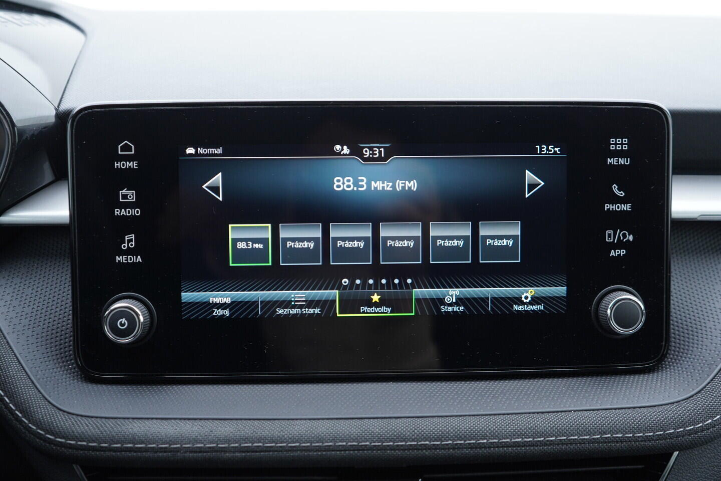 OV190V10924_30.webp_FABIA Top Selection 1.0 TSI 85 kW automat, DPH