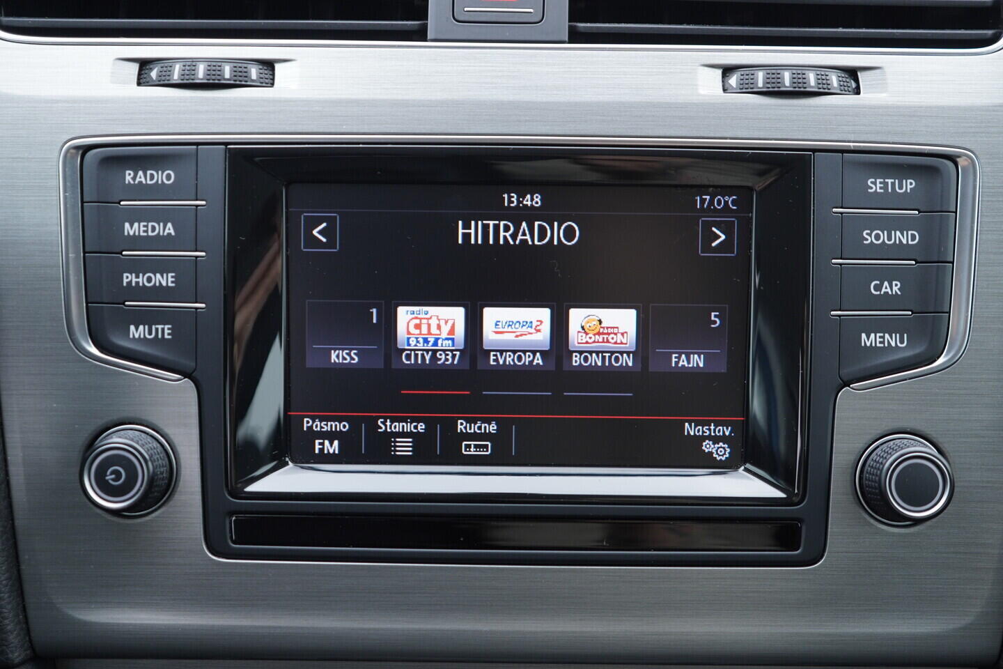 OV190V10925_29.webp_GOLF  1.6 TDI 77 kW manuál