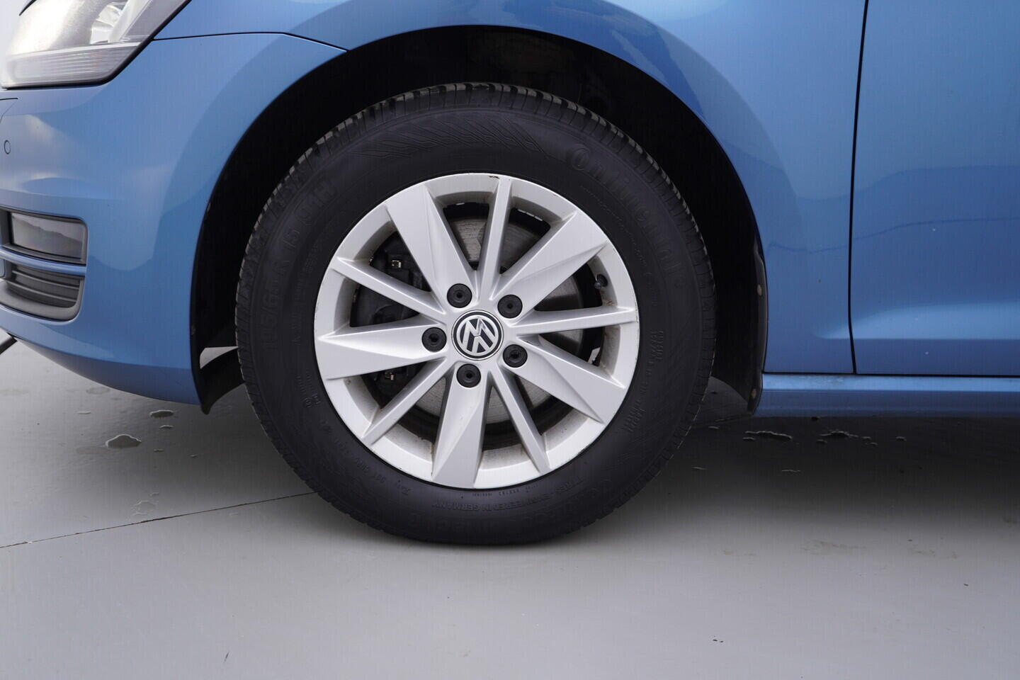 OV190V10925_39.webp_GOLF  1.6 TDI 77 kW manuál