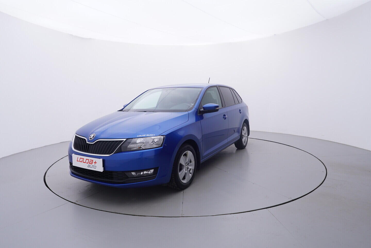 OV190V10926_10.webp_RAPID Ambition Fresh 1.0 TSI 81 kW manuál