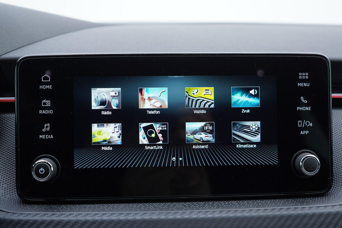 OV190V10927_31.webp_SCALA Monte Carlo 1.0 TSI 85 kW manuál, DPH