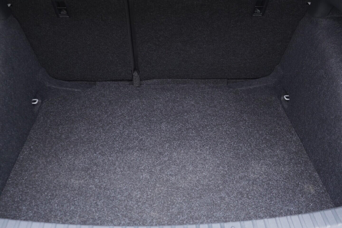 OV190V10927_38.webp_SCALA Monte Carlo 1.0 TSI 85 kW manuál, DPH