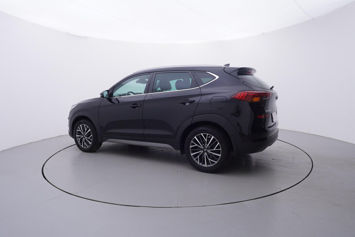 OV190V10928_12.webp_TUCSON  1.6  _ kW manuál