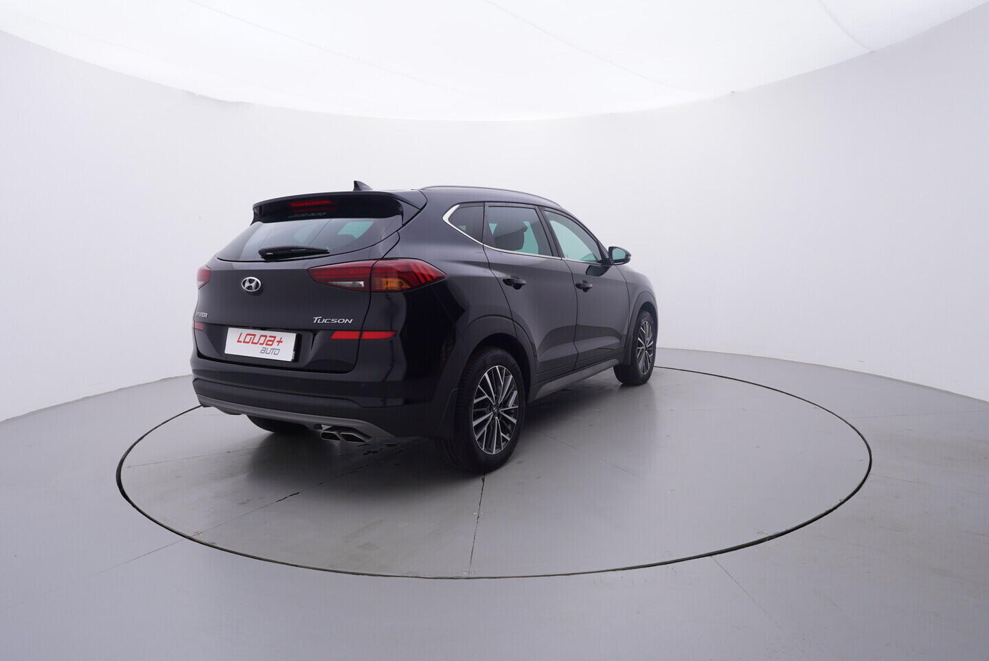 OV190V10928_14.webp_TUCSON  1.6  _ kW manuál