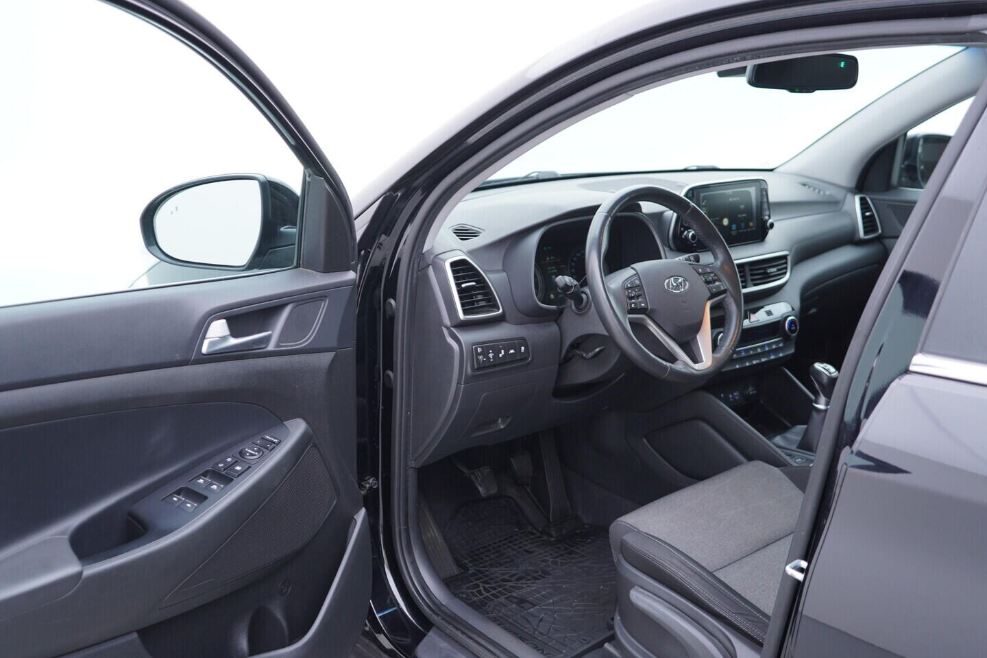 OV190V10928_18.webp_TUCSON  1.6  _ kW manuál