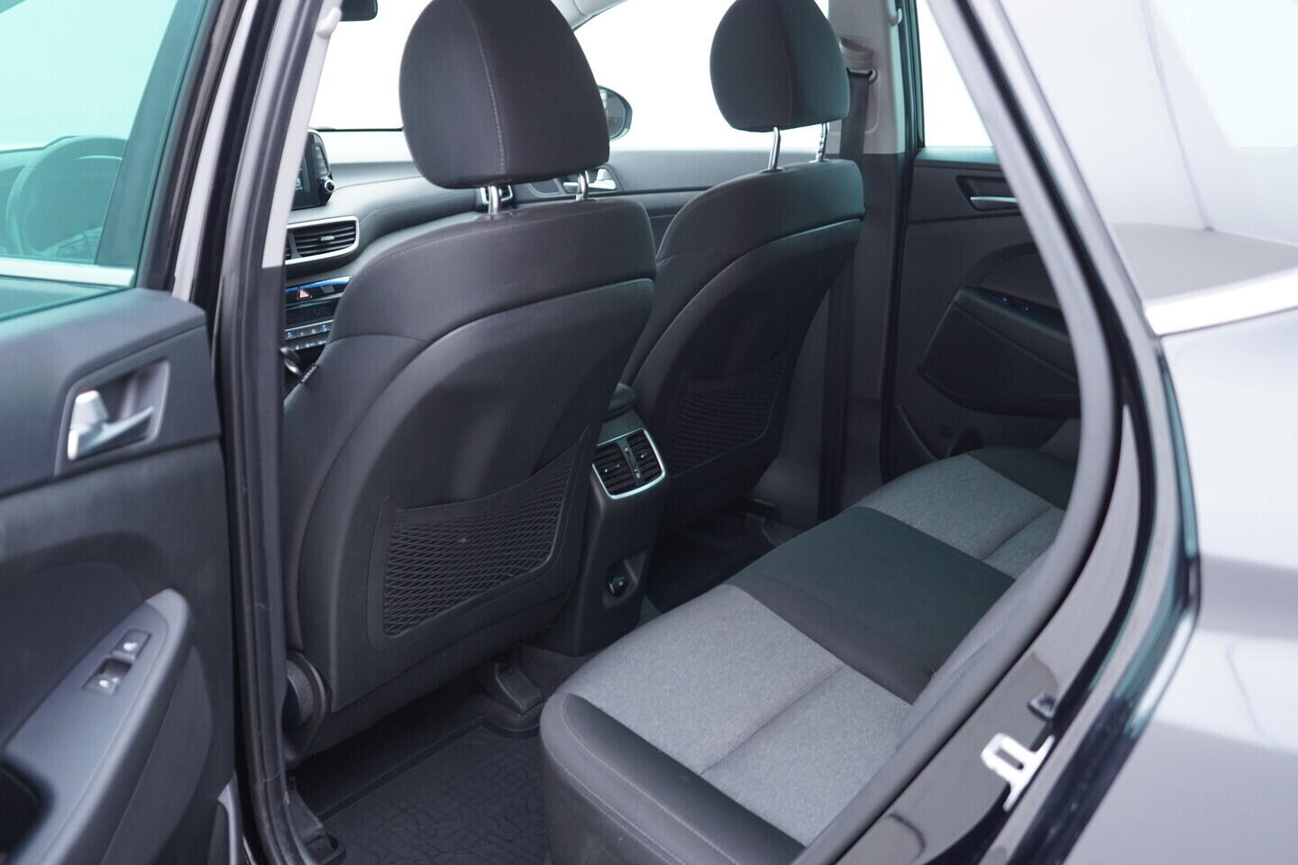 OV190V10928_36.webp_TUCSON  1.6  _ kW manuál