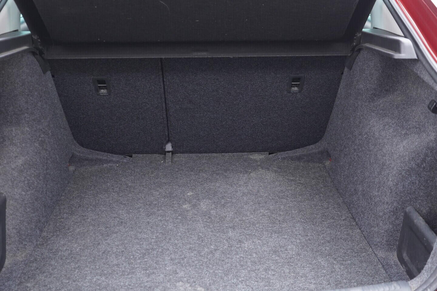 OV190V10931_34.webp_RAPID Ambition 1.2 TSI 63 kW manuál