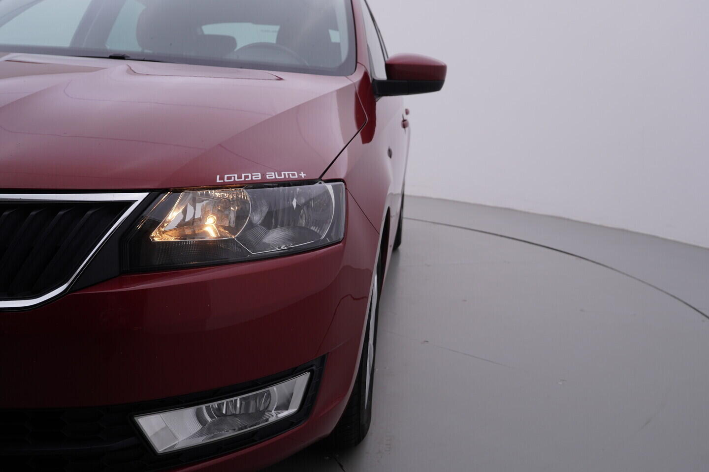 OV190V10931_38.webp_RAPID Ambition 1.2 TSI 63 kW manuál